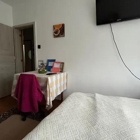 Kedves Kucko A Belvarosban